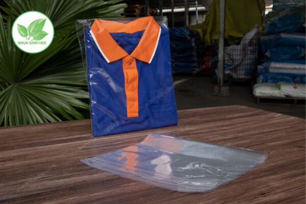 Túi OPP dán miệng đựung quần áo